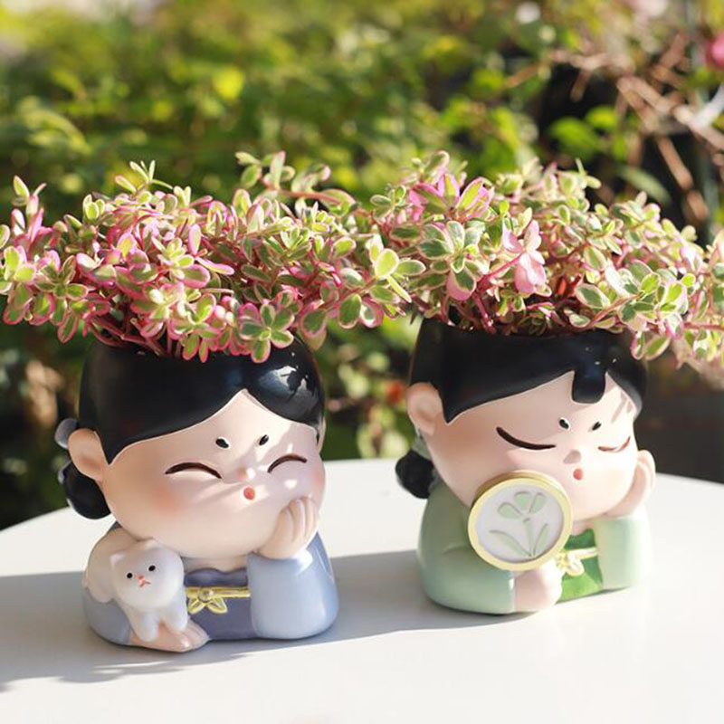 Resin Tang Dynasty Lady Nurser - Bonsai Garden Europe review and price